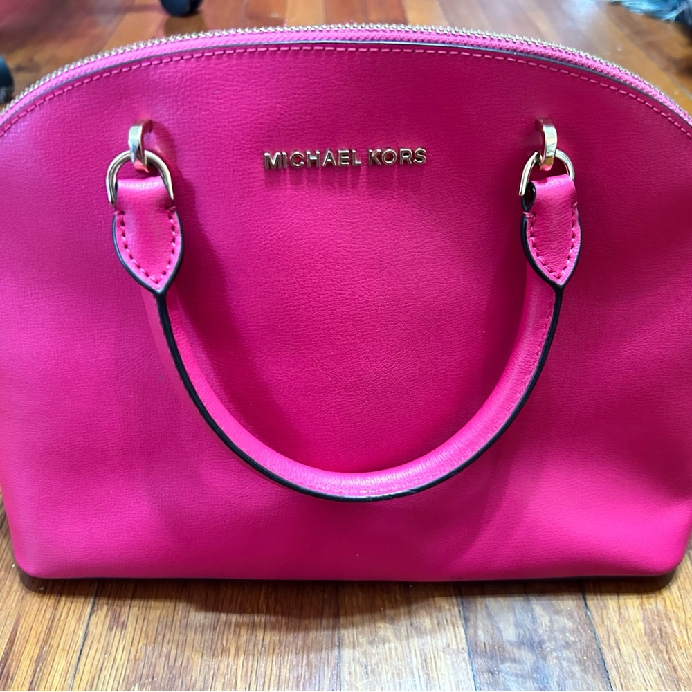 Michael Kors Pink FUSCHIA CINDY Medium Dome Satchel
